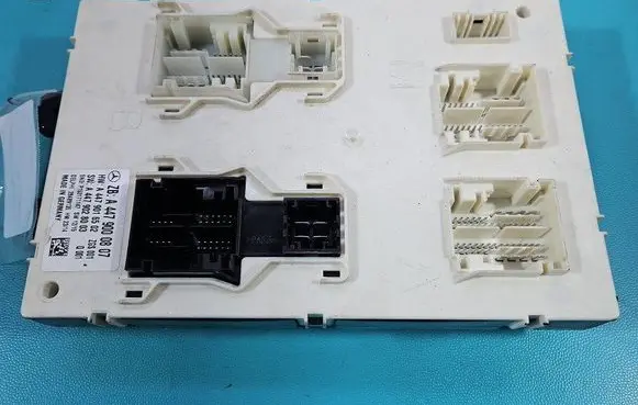 Mercedes-Benz Vito Viano W447 Central body control module A4479028003 IMPRK1481584