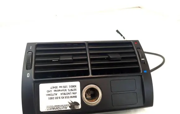 BMW X5 E53 Rear air vent grill 8370911 8370910 8409081