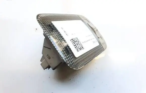 Subaru Outback Front seat light 