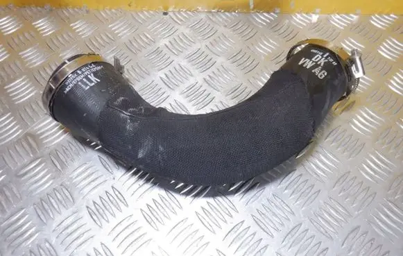 Audi Q7 4M Intercooler hose/pipe 4M0145737AF