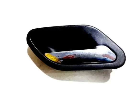 Rear door interior handle