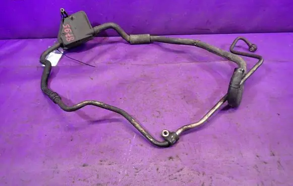 Volkswagen Golf IV Power steering hose/pipe/line 