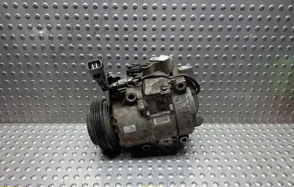 Toyota iQ Air conditioning (A/C) compressor (pump) S27725684 4472603351