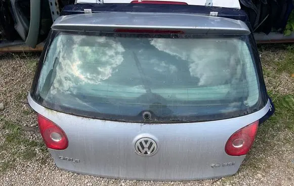 Volkswagen Golf V Tailgate/trunk/boot lid