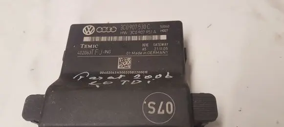 Volkswagen PASSAT B6 Gateway control module 3C0907530C 3C0907951A