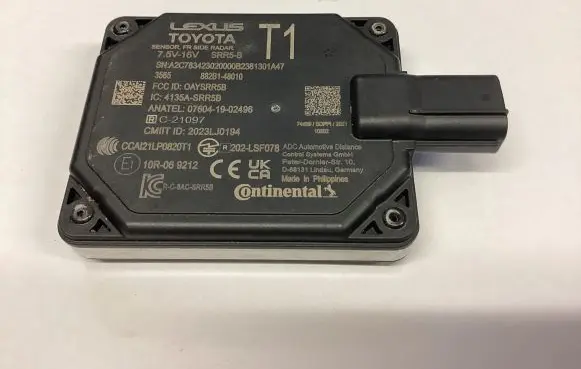 Lexus RX 450H Other control units/modules 882B148010