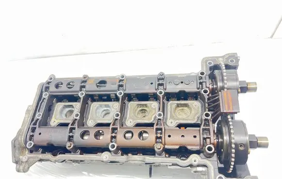 Mercedes-Benz E W211 Engine head R2710161201