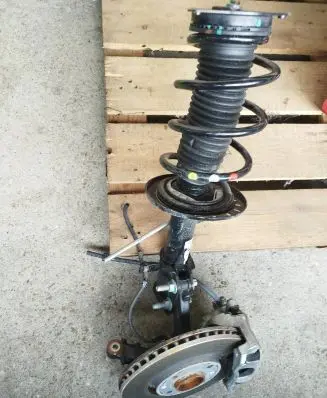 Peugeot 208 Front wheel hub spindle knuckle MCPHERSON
