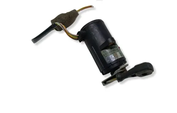 Audi A6 S6 C4 4A Accelerator pedal position sensor 0205001032
