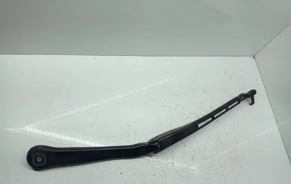 BMW 3 E90 E91 Front wiper blade arm