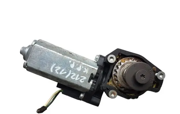 Mercedes-Benz E W212 Seat adjustment motor P10848302 P1073590703 00185040