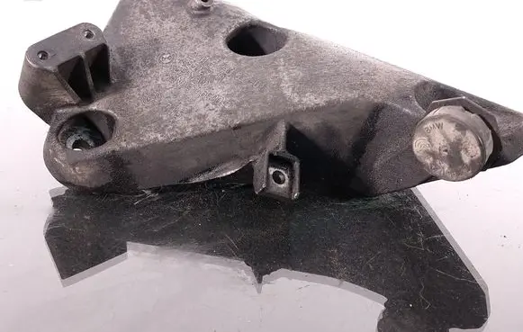 BMW X5 E70 Engine mounting bracket 22116790021