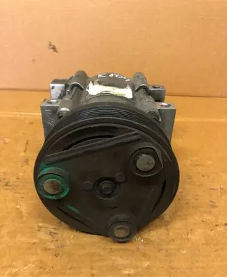 Ford Mondeo Mk III Air conditioning (A/C) compressor (pump)