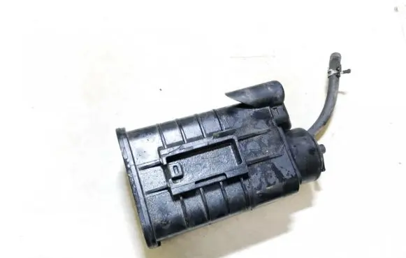 Toyota Corolla E120 E130 Active carbon filter fuel vapour canister 