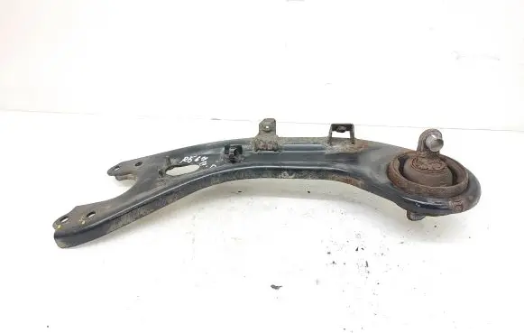 Rear control arm