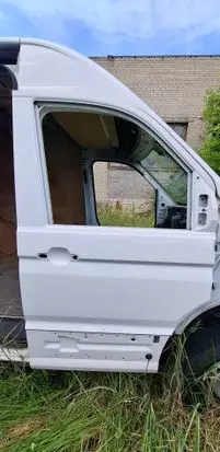 Volkswagen Crafter Front door