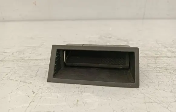 Volkswagen PASSAT B8 Ashtray (front) 3G2863077