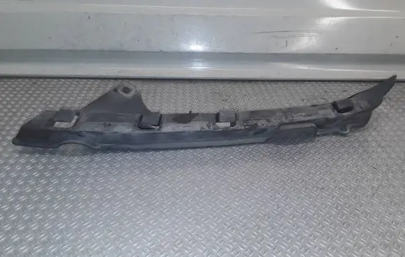 Honda FR-V Front bumper mounting bracket 71146SJD0000