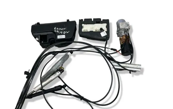 Mercedes-Benz ML W164 Tailgate hydraulic set A1648003048 A1648702726 A251800097
