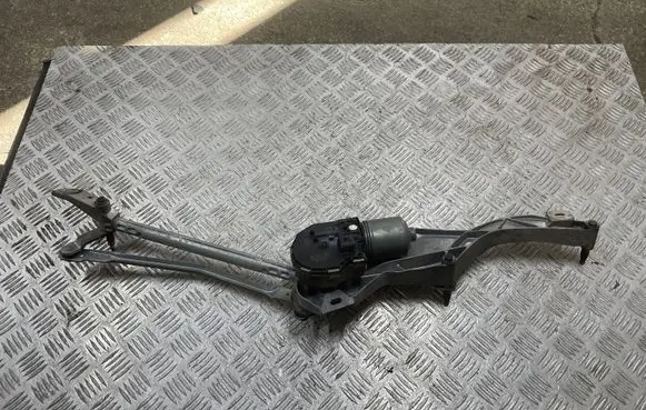 Mercedes-Benz CLS C219 Front wiper linkage and motor A2198200140 1397220493