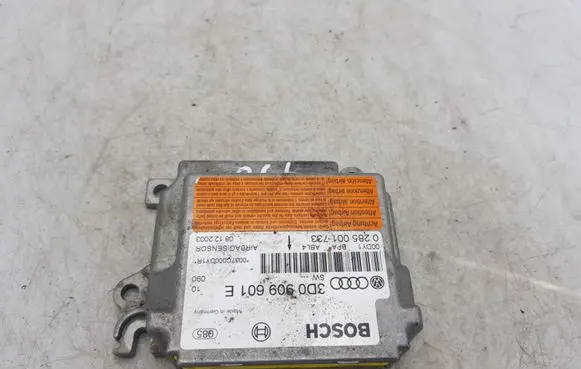 Volkswagen Touareg I Airbag control unit/module 3D0909601E 0285001733