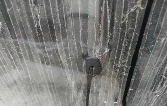 Volvo S40, V40 Windshield washer spray nozzle 