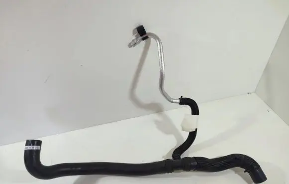 Chevrolet Camaro Engine coolant pipe/hose 84134907