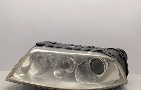 Volkswagen PASSAT B5.5 Headlight/headlamp 3B7941017M 01000402 1EL00834007