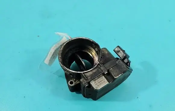 Volkswagen Touran I Throttle body valve 03G128063V IMPRK1544067