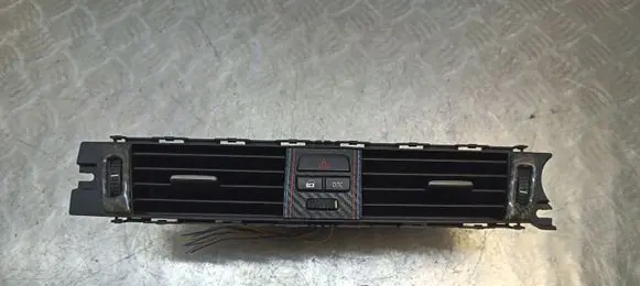 BMW 3 E92 E93 Dash center air vent grill 130464903