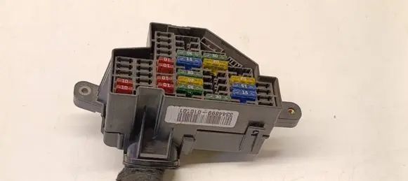 Audi A3 S3 8P Fuse box set 