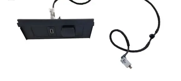 Ford Escape III USB socket connector GJ5T14D202 GJ5T14D202R EU13D