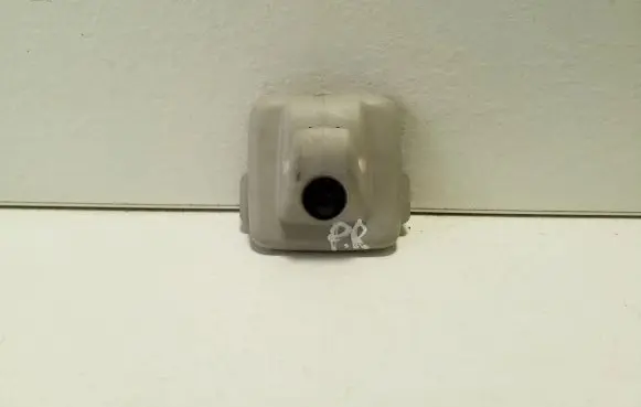 Sun visor clip/hook/bracket