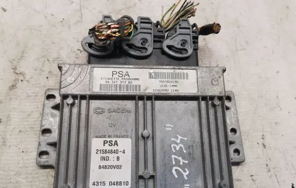 Peugeot 407 Engine control unit/module 9655826580 S2000PM2 9654131380