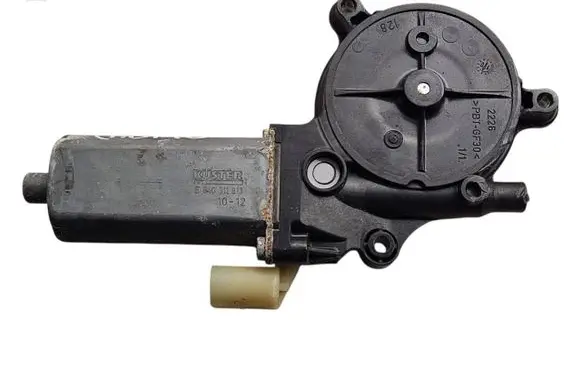 Audi S5 Rear door window regulator motor 0130822039 E840311813