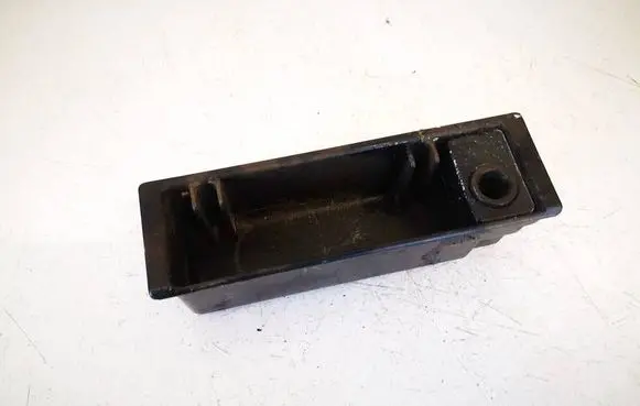 BMW 6 E63 E64 Car ashtray 511682087221 5116-82087221