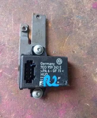Volkswagen Multivan T5 Door control unit/module 7E0959243E