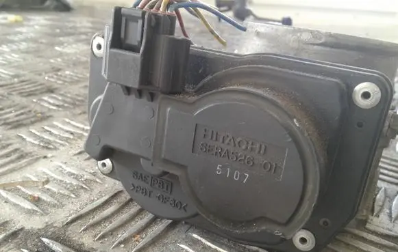 Nissan Qashqai Throttle valve SERA52601