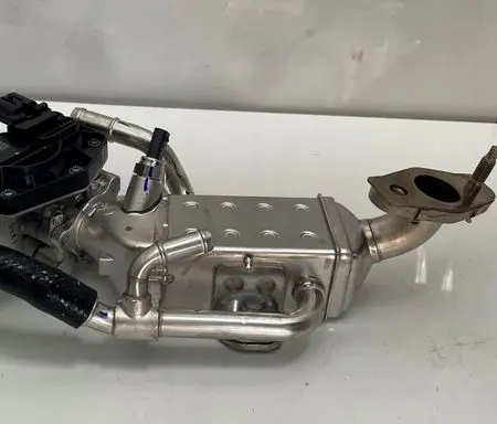 KIA Sportage EGR valve cooler 284002M400