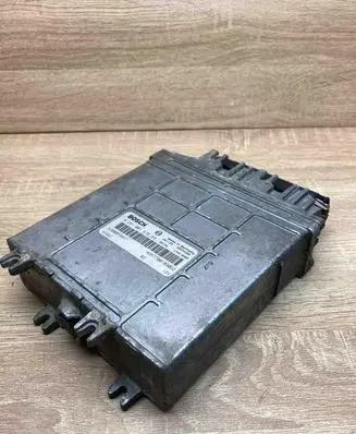 Renault Clio II Engine control unit/module ECU 8200059887 0281001878