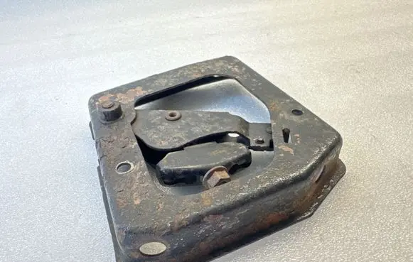 Mercedes-Benz CLK A209 C209 Other handbrake/parking brake parts 11052T014