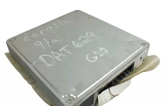 Toyota Corolla E90 Engine control unit/module 8966112550