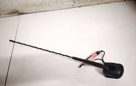 Mitsubishi Outlander Aerial GPS antenna