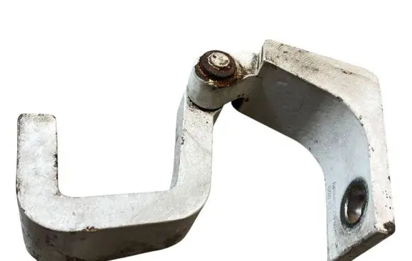 Volkswagen Transporter - Caravelle T5 Front door upper hinge 7H0831402B