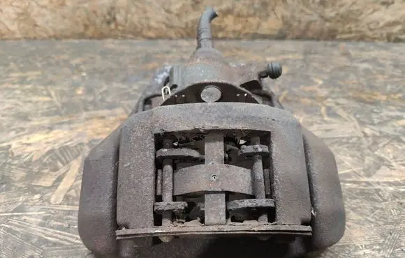 Porsche 928 Rear brake caliper