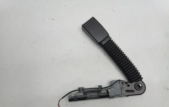 BMW 7 F01 F02 F03 F04 Front seatbelt buckle 615796400B