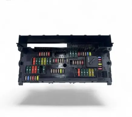 BMW M6 Fuse module 1670488 61149252815 9252815