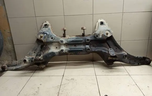 KIA Soul Front subframe