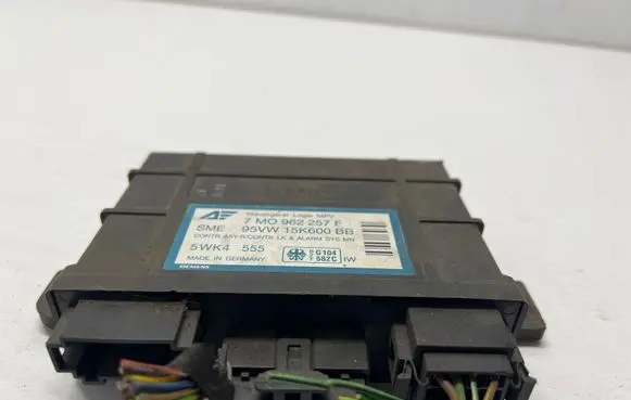 Volkswagen Sharan Comfort/convenience module 7M0962257F 5WK4555 95VW15K600BB