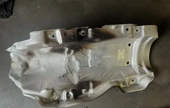 Dacia Lodgy Exhaust heat shield 747510338r